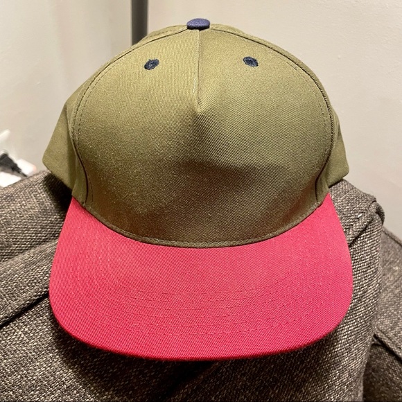 EUC SUPREME arc snapback in olive green & maroon! - Picture 2 of 10